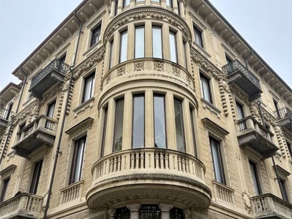 appartamento in vendita a Torino in zona Crocetta