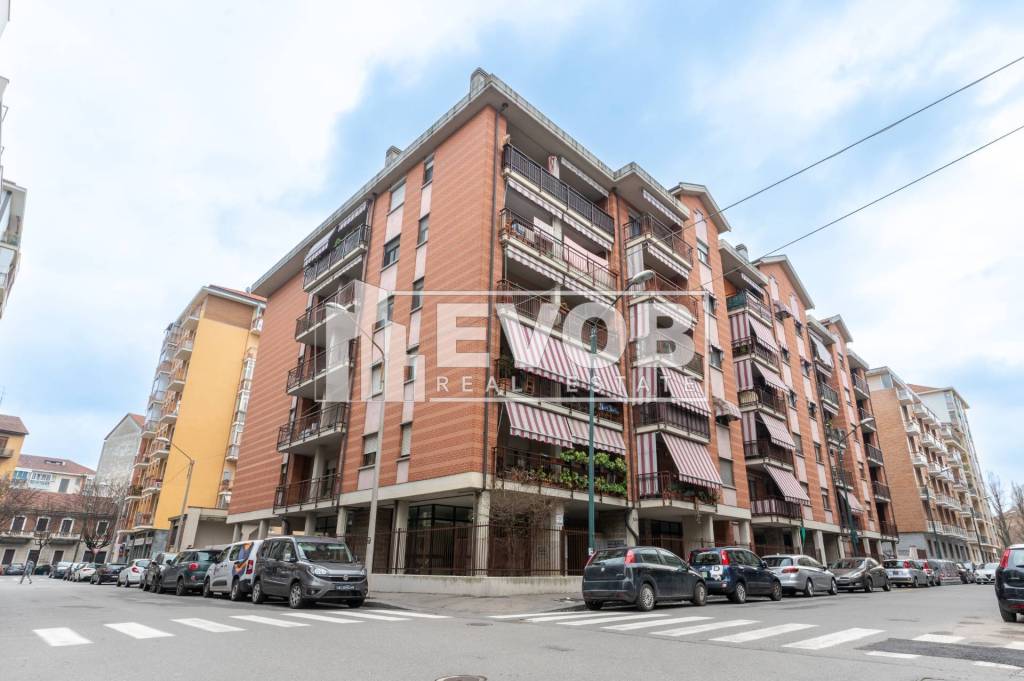 appartamento in vendita a Torino in zona Madonna di Campagna
