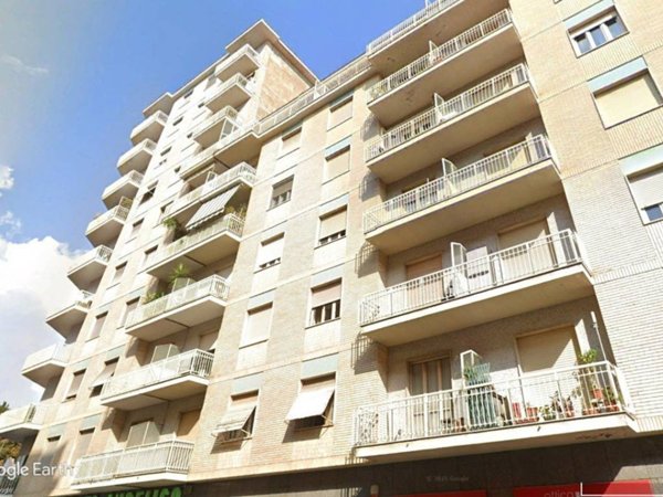 appartamento in vendita a Torino in zona Santa Rita