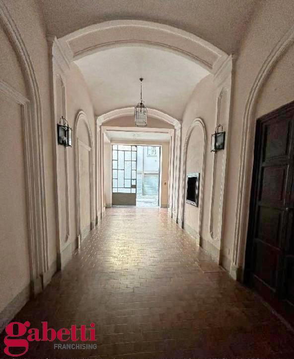 appartamento in vendita a Torino in zona San Salvario