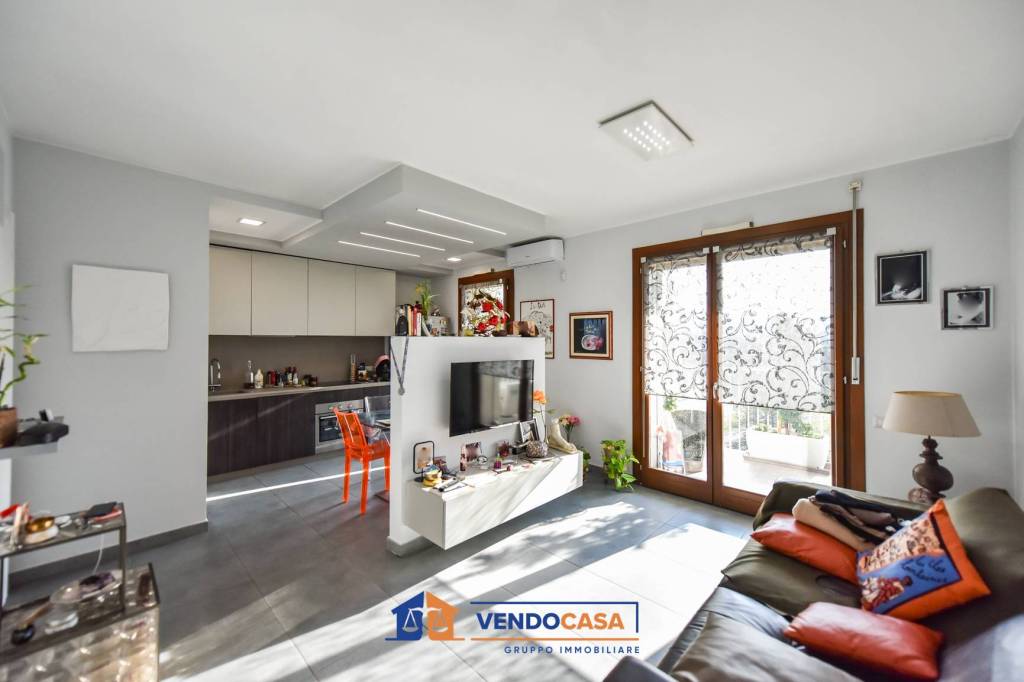 appartamento in vendita a Torino in zona Bertolla