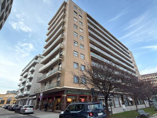 appartamento in vendita a Torino in zona Millefonti