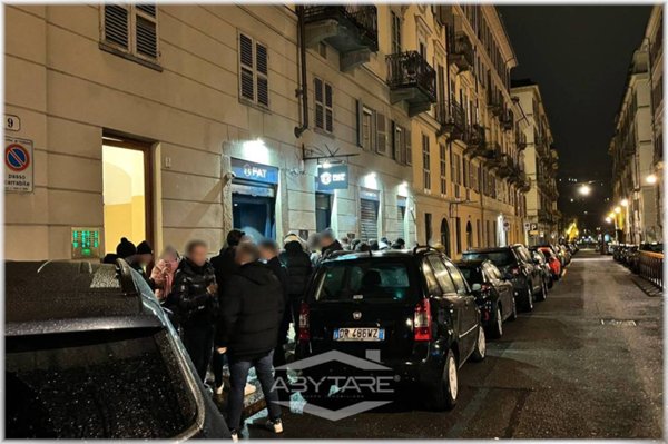 negozio in vendita a Torino