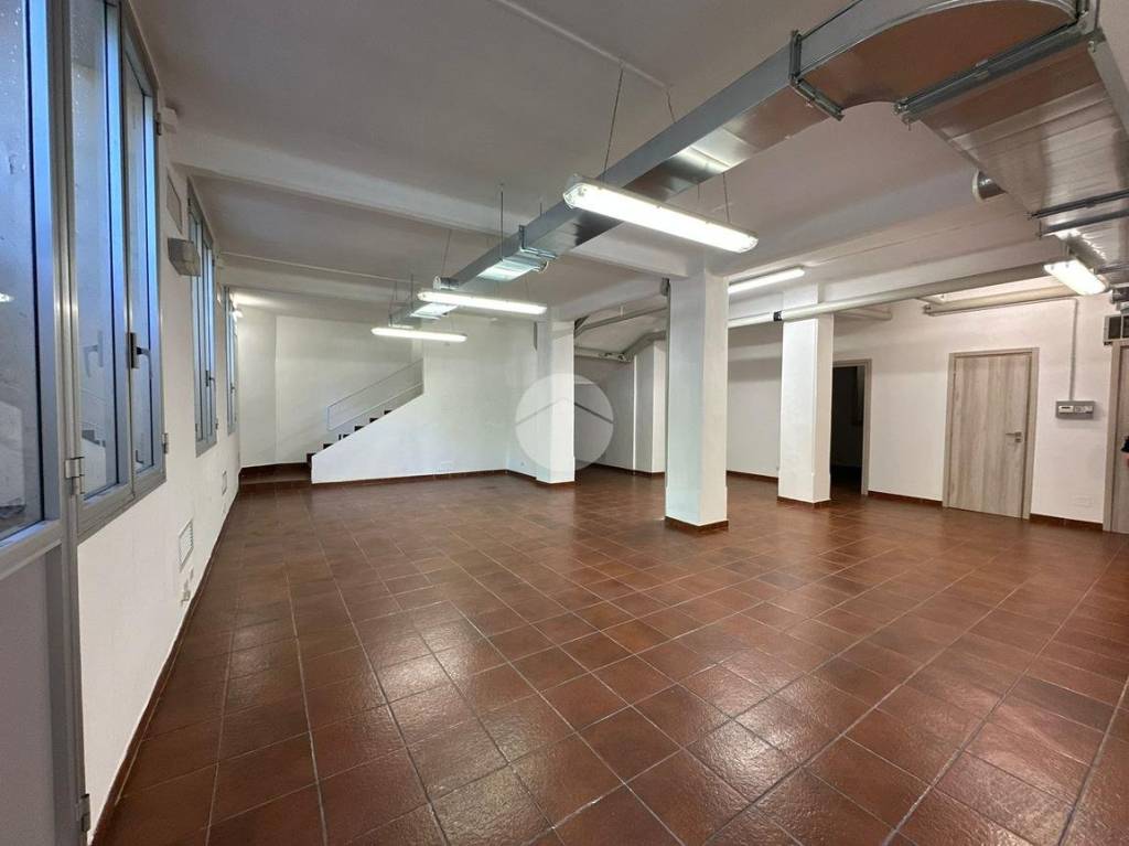 negozio in vendita a Torino