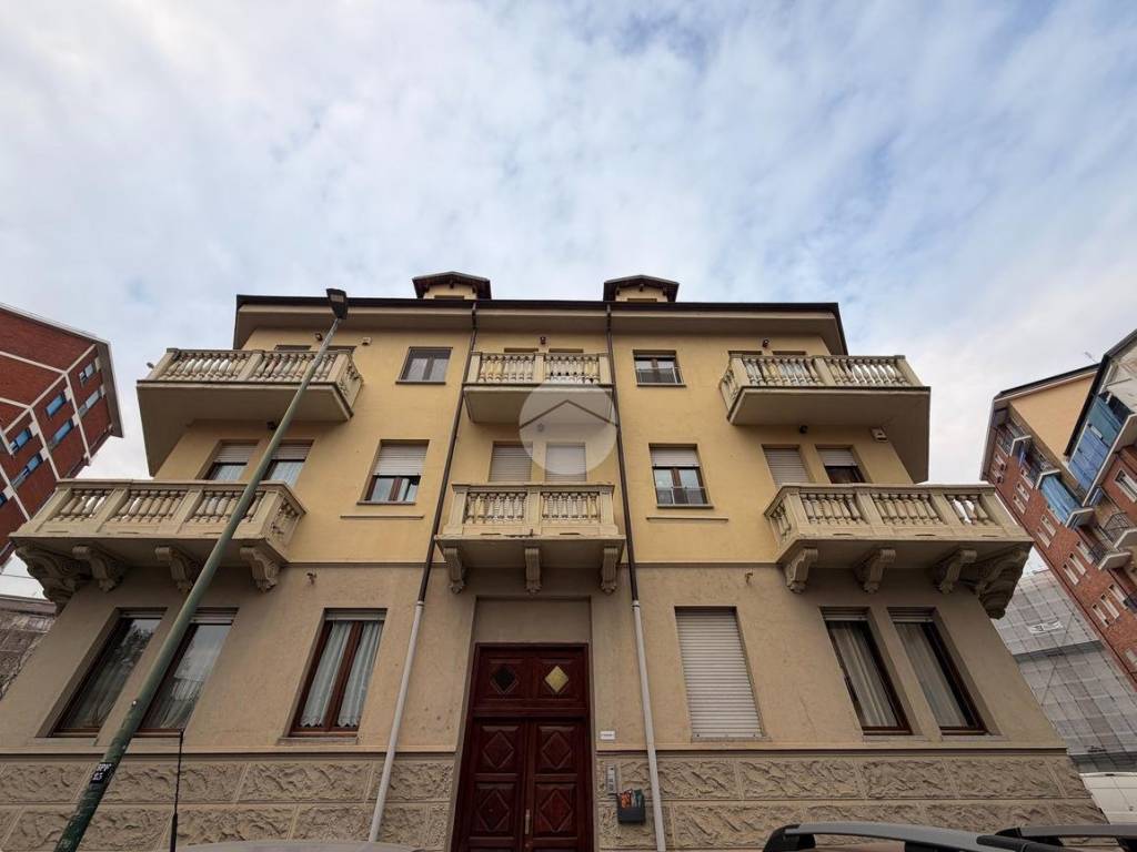 appartamento in vendita a Torino in zona Lucento