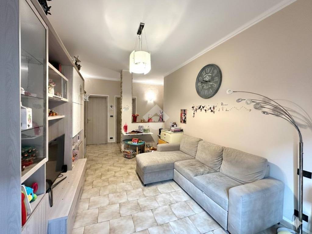 appartamento in vendita a Torino in zona Borgata Vittoria