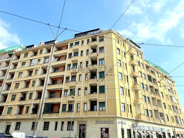 appartamento in vendita a Torino in zona Aurora