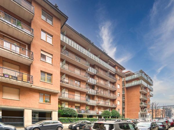 appartamento in vendita a Torino in zona Pozzo Strada