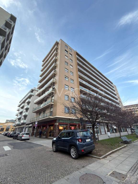 appartamento in vendita a Torino in zona Lingotto