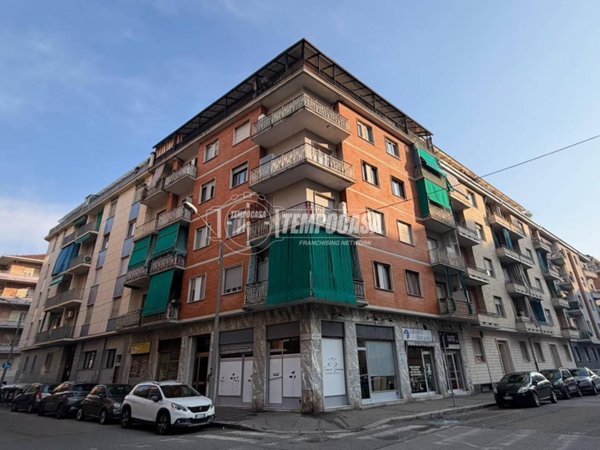 appartamento in vendita a Torino in zona Santa Rita