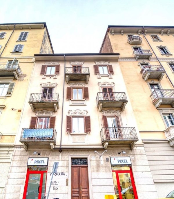 appartamento in vendita a Torino in zona Cenisia