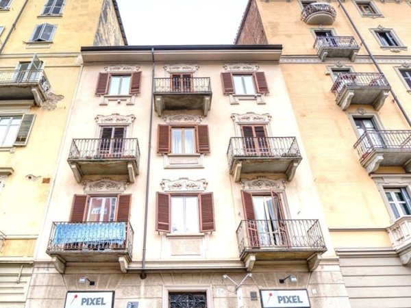 appartamento in vendita a Torino in zona Cenisia