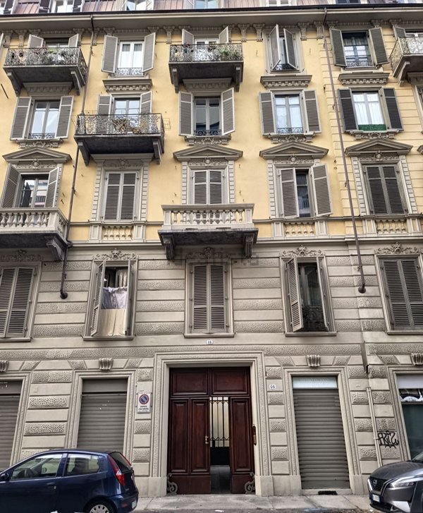 appartamento in vendita a Torino in zona San Salvario
