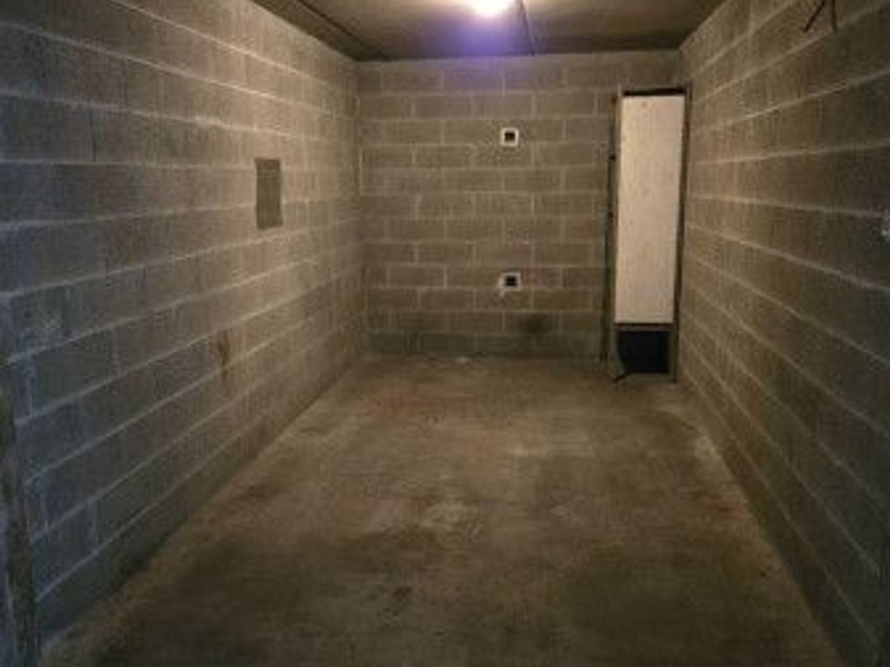 negozio in vendita a Torino in zona Parella