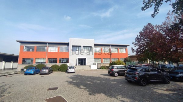 ufficio in vendita a Torino in zona Madonna di Campagna