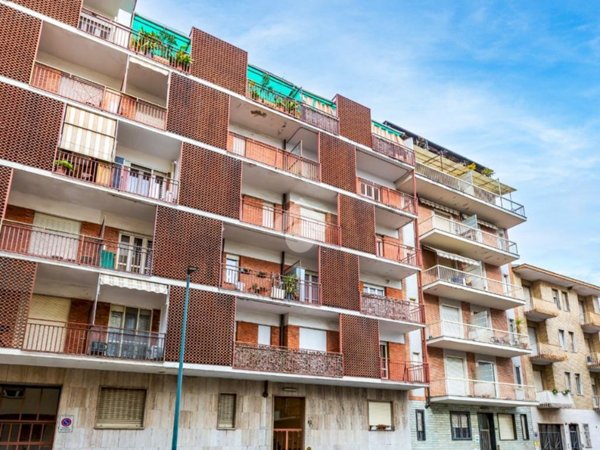 appartamento in vendita a Torino in zona Parella