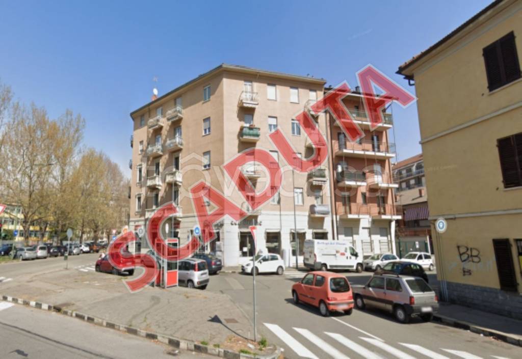 appartamento in vendita a Torino in zona Lucento