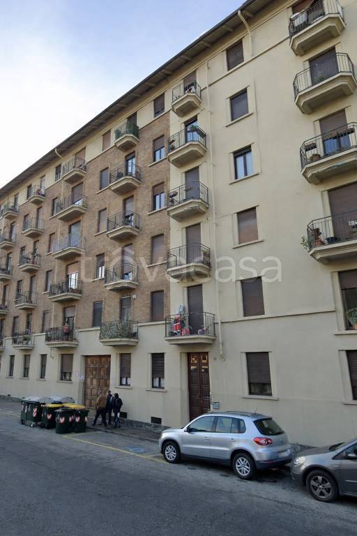 appartamento in vendita a Torino in zona Aurora