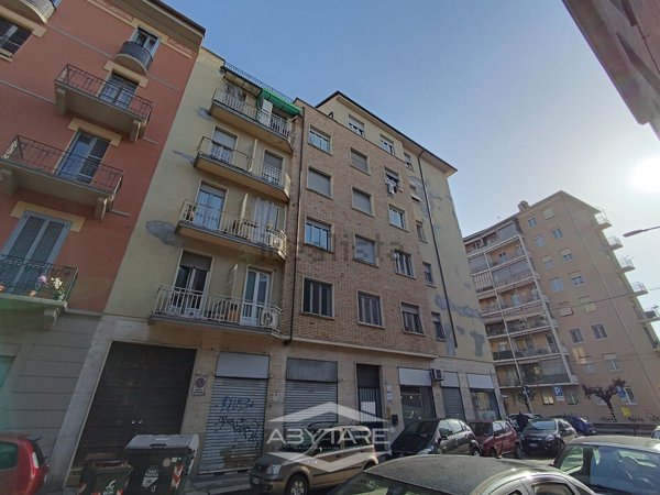appartamento in vendita a Torino in zona Millefonti
