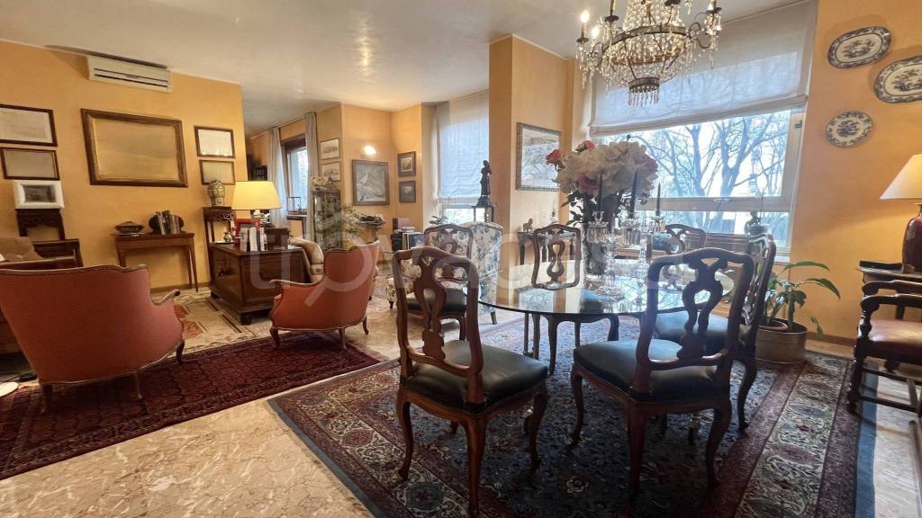 appartamento in vendita a Torino in zona Pozzo Strada