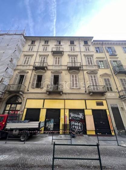 negozio in vendita a Torino in zona Centro Storico