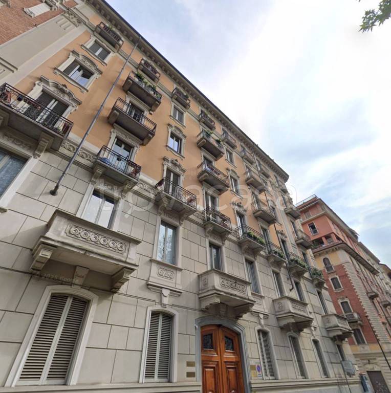 appartamento in vendita a Torino in zona Crocetta