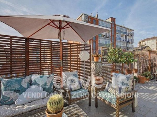 appartamento in vendita a Torino in zona Borgata Vittoria
