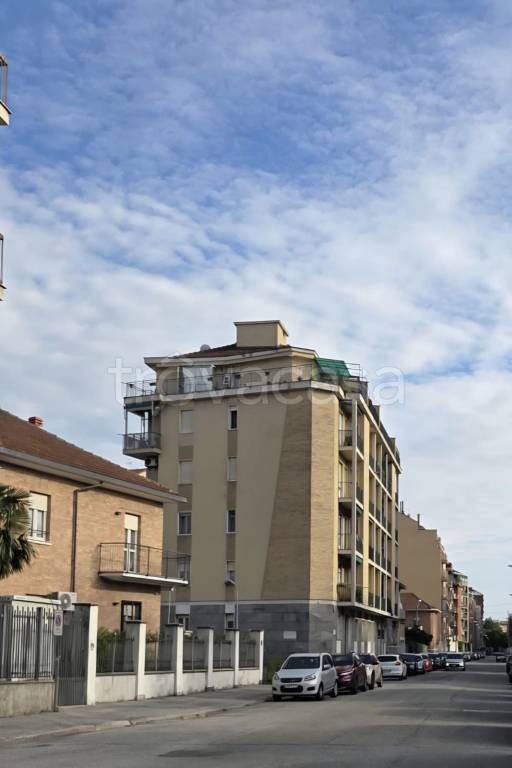 appartamento in vendita a Torino in zona Santa Rita