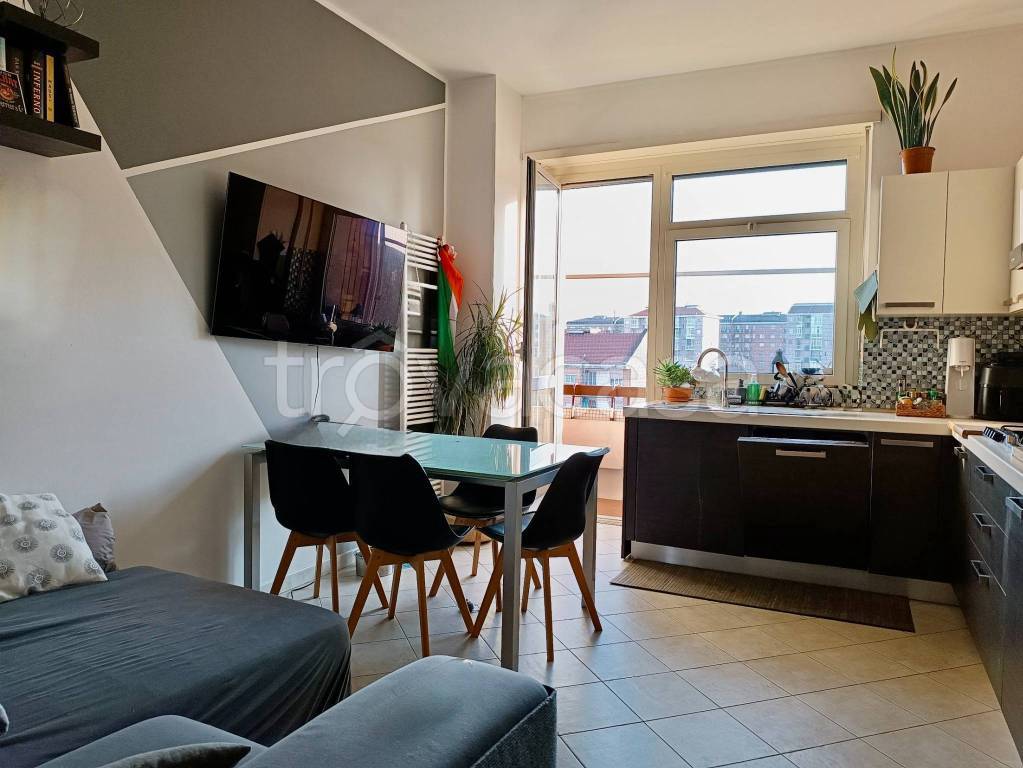 appartamento in vendita a Torino in zona Mirafiori Sud