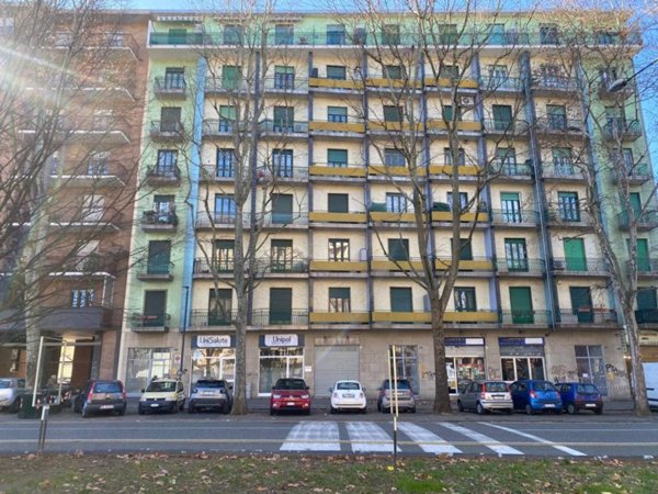 appartamento in vendita a Torino in zona Mirafiori Sud