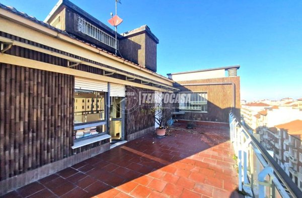 appartamento in vendita a Torino in zona Campidoglio