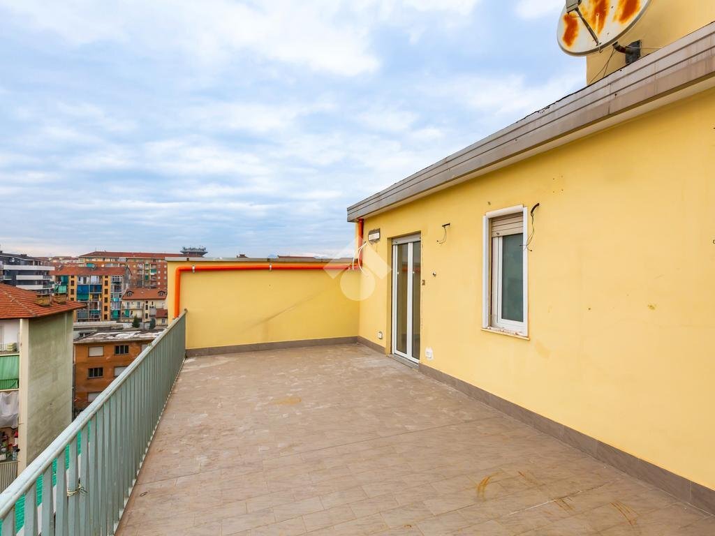 appartamento in vendita a Torino in zona Parella