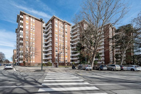 appartamento in vendita a Torino in zona Mirafiori Nord