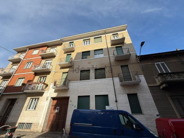 appartamento in vendita a Torino in zona Borgo San Paolo