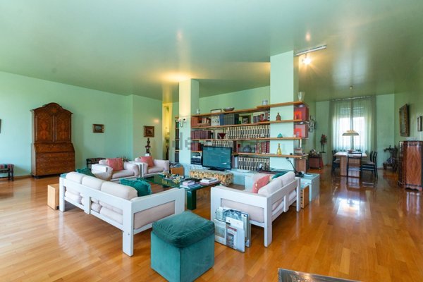 appartamento in vendita a Torino in zona San Salvario