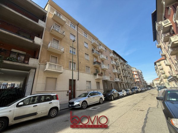 appartamento in vendita a Torino in zona Parella
