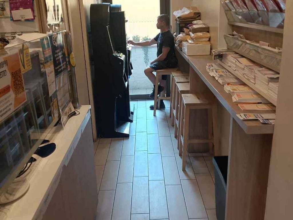 negozio in vendita a Torino in zona Campidoglio