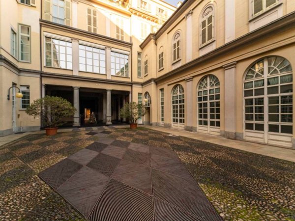 appartamento in vendita a Torino in zona Centro Storico