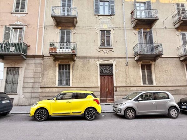 appartamento in vendita a Torino in zona Aurora