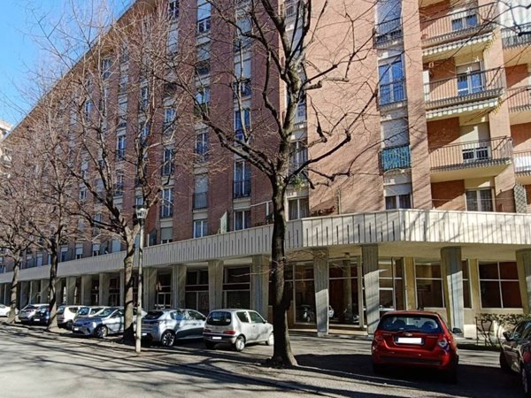 appartamento in vendita a Torino in zona Mirafiori Sud