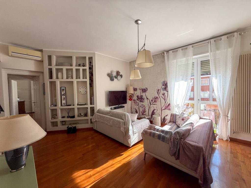 appartamento in vendita a Torino in zona Mirafiori Sud