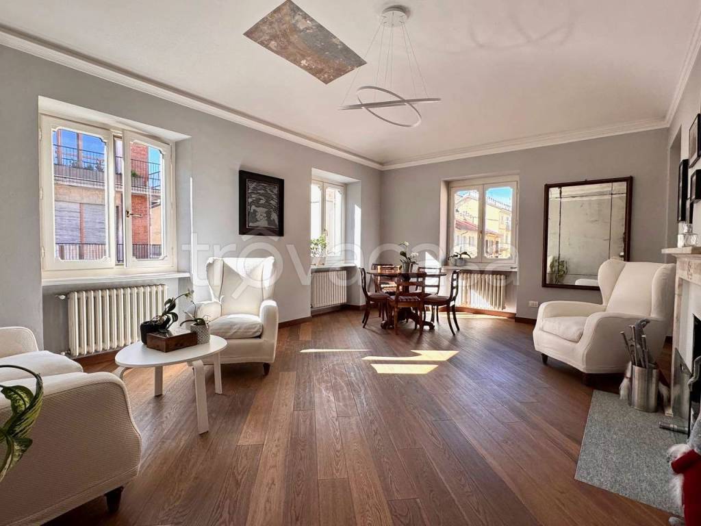 appartamento in vendita a Torino in zona San Salvario