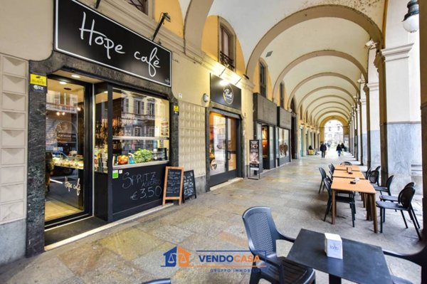 negozio in vendita a Torino in zona Centro Storico