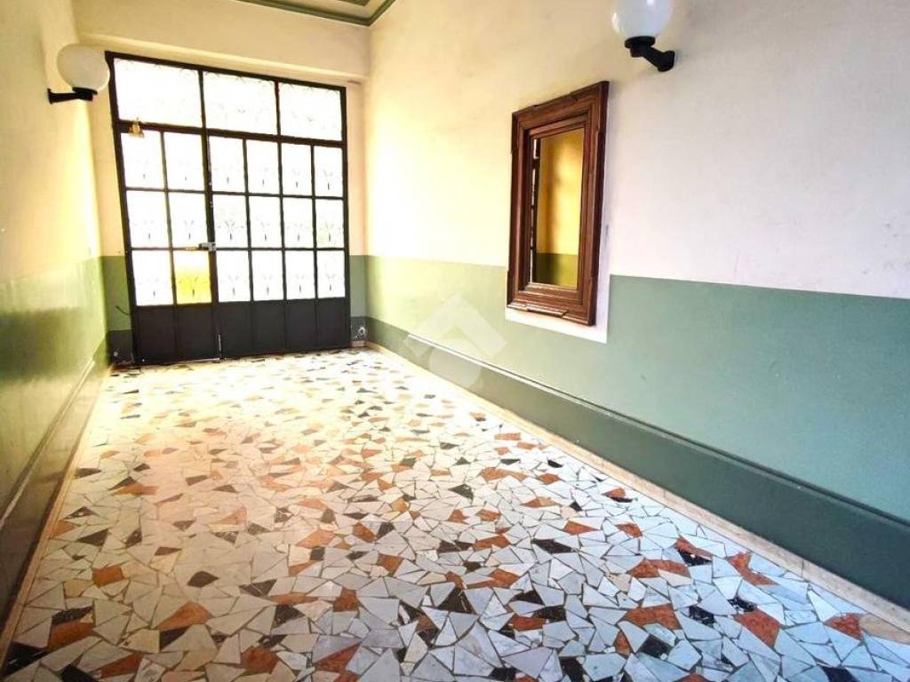 appartamento in vendita a Torino in zona Borgata Vittoria