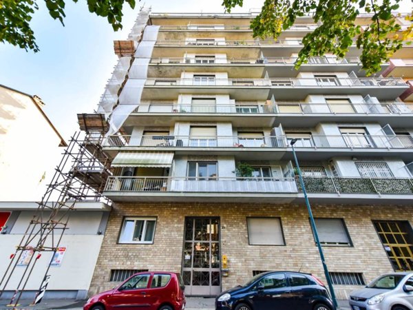 appartamento in vendita a Torino in zona Parella