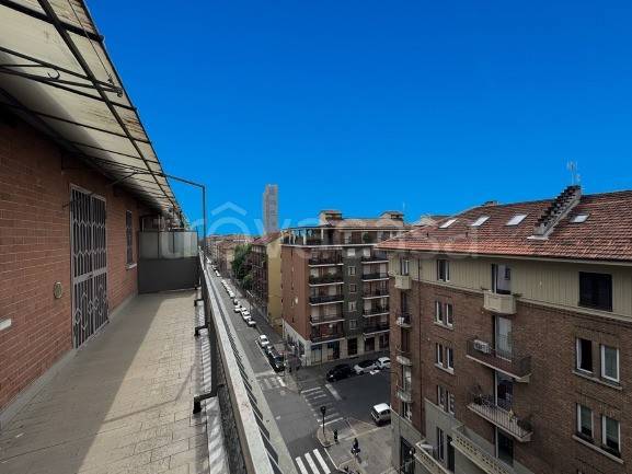 appartamento in vendita a Torino in zona Millefonti