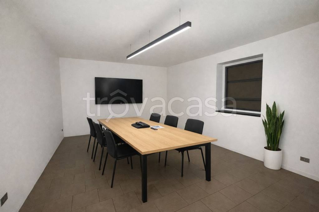 ufficio in vendita a Torino in zona Crocetta