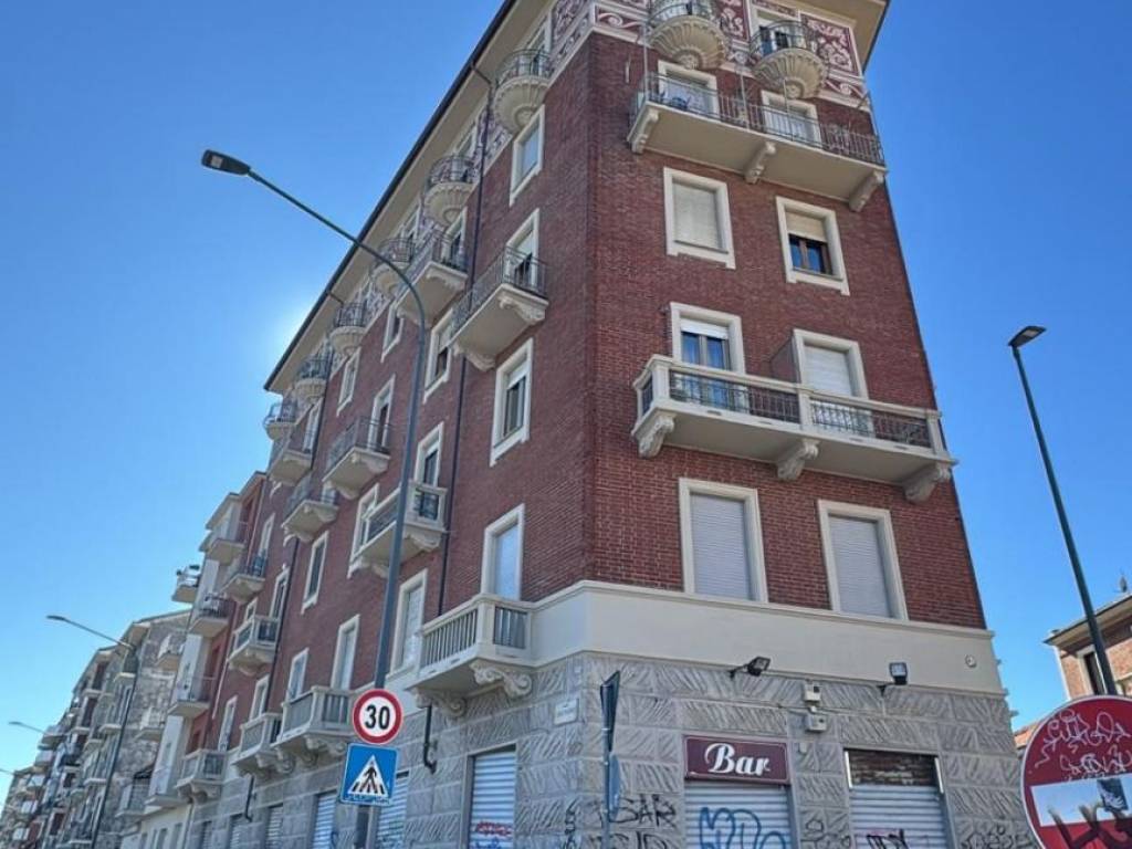 negozio in vendita a Torino in zona Millefonti
