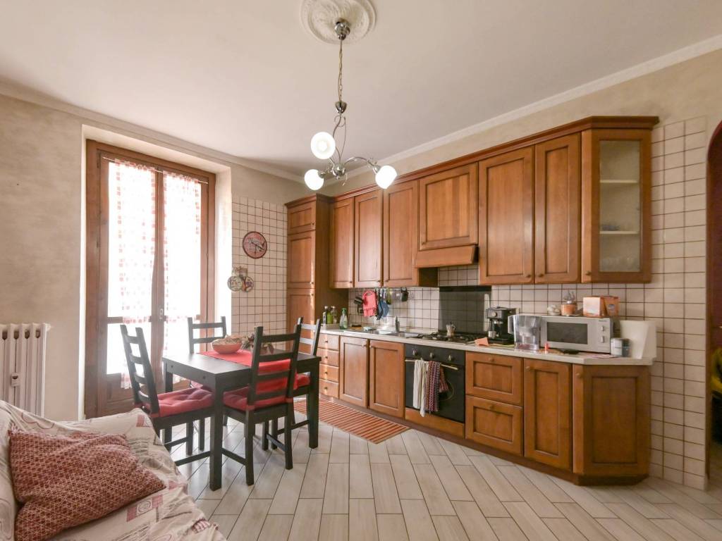 appartamento in vendita a Torino in zona Borgo San Paolo