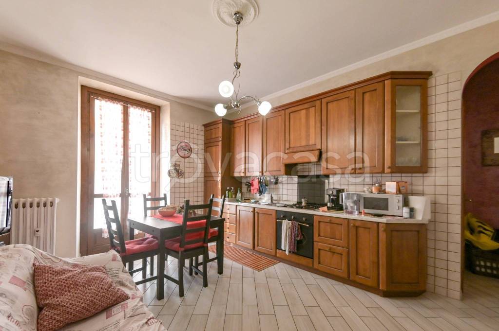 appartamento in vendita a Torino in zona Cenisia